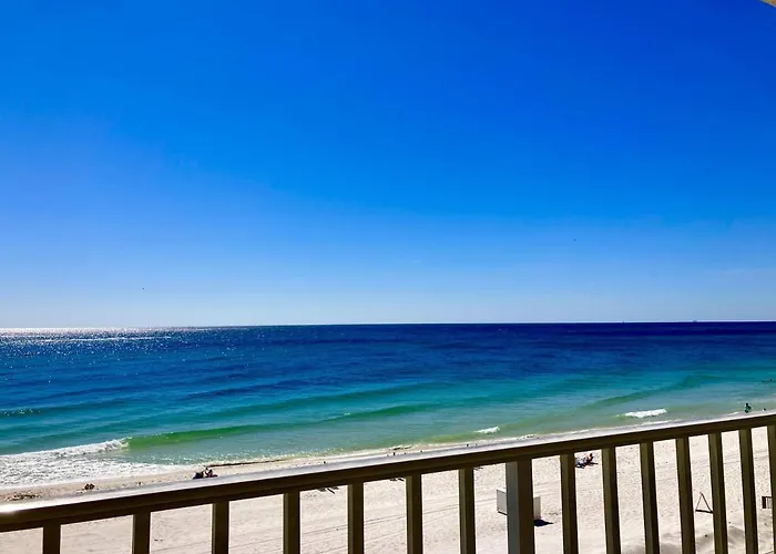 Ocean House 1406 Apartment *
